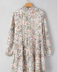 Robe courte à volants et col montant froncé à imprimé floral vert