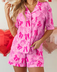 Set pigiama con camicia a maniche corte e pantaloncini con stampa fiocco rosa