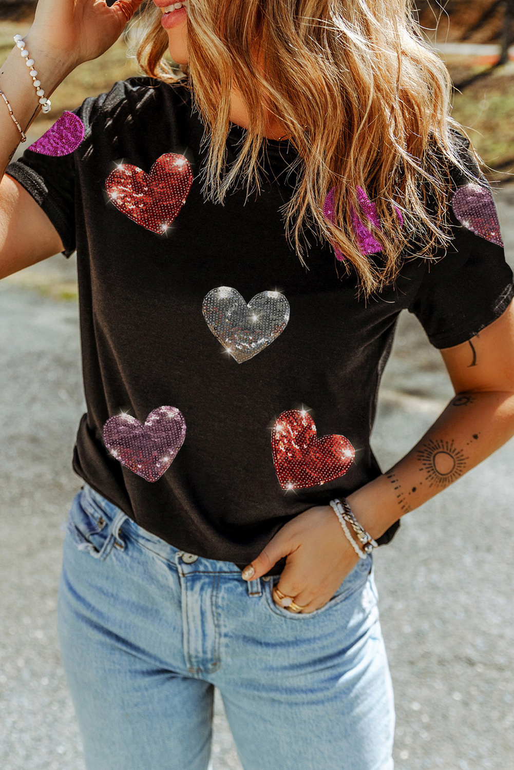 Black Sequin Heart Patched Pattern Crewneck Valentines Tee - Toi ‘n’ Moi Ltd
