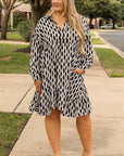 Apricot Geometric Print Collared V Neck Plus Size Mini Dress - Toi ‘n’ Moi Ltd