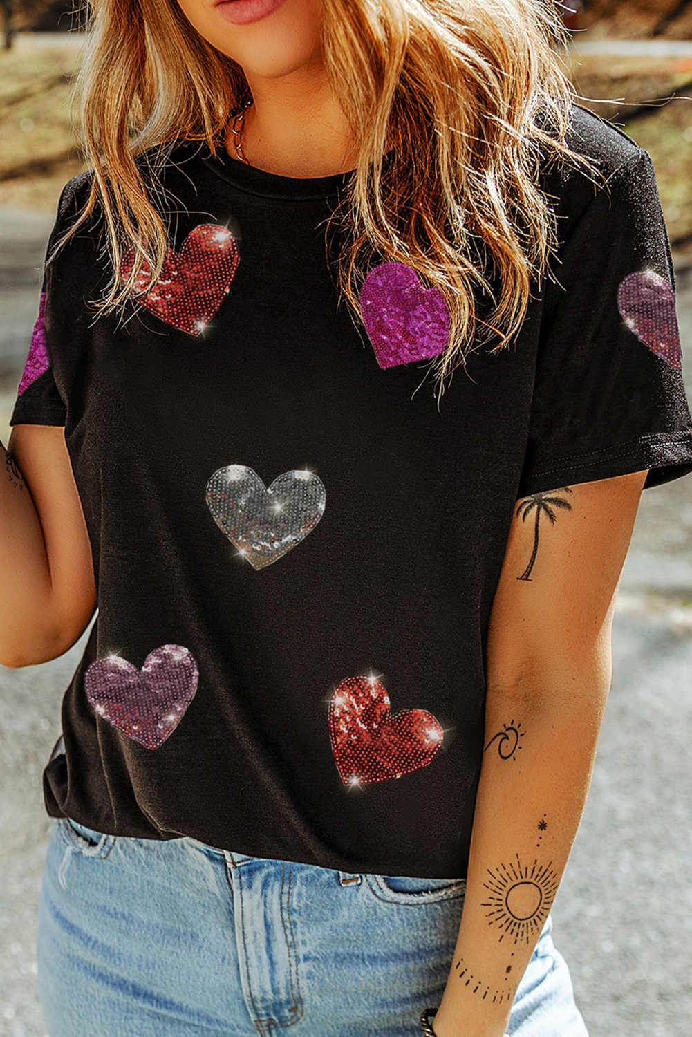 Black Sequin Heart Patched Pattern Crewneck Valentines Tee - Toi ‘n’ Moi Ltd