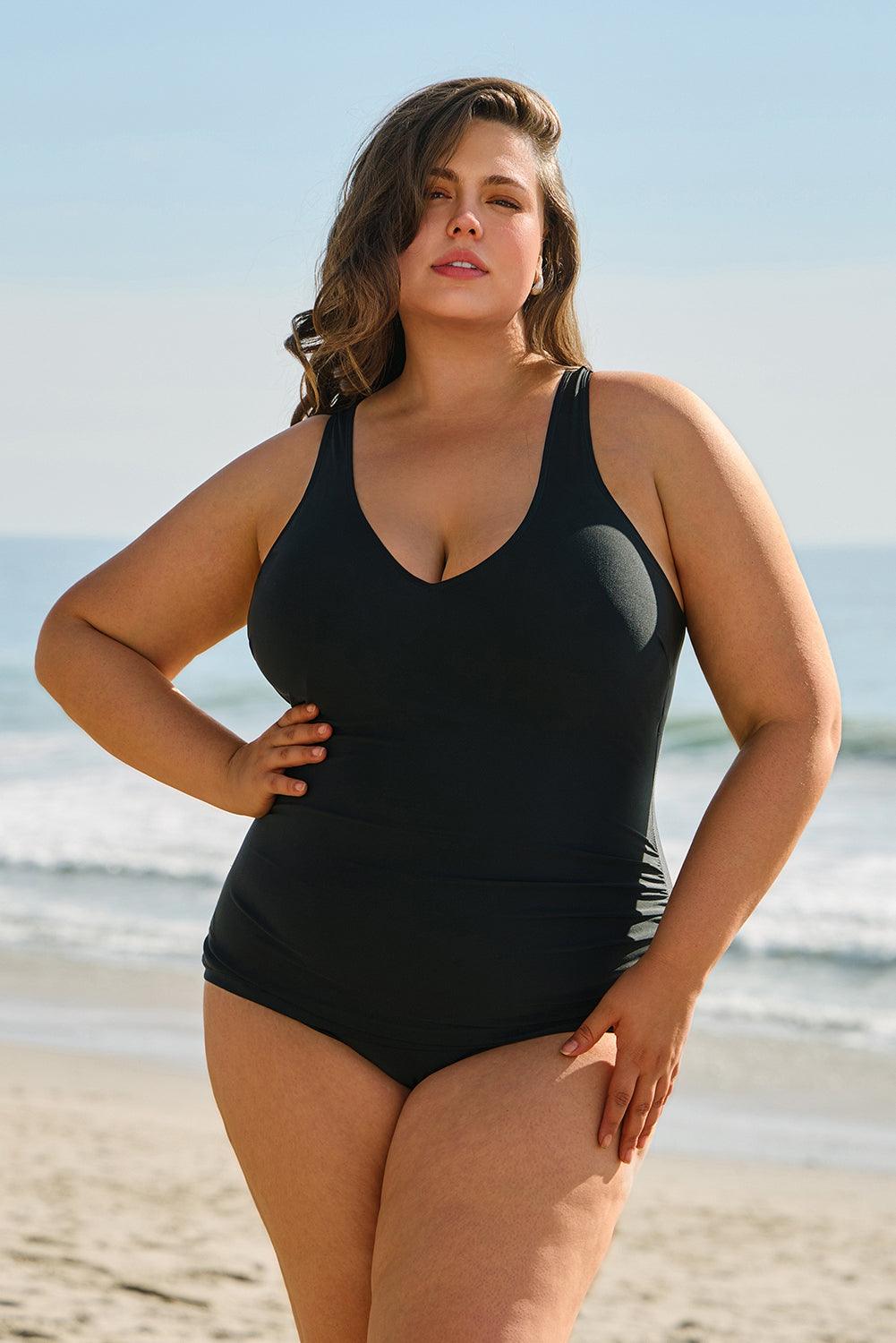 Black Solid Color U Neck Padded Plus Size One Piece Swimsuit - Toi ‘n’ Moi Ltd
