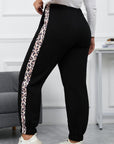 Black Plus Size Contrast Leopard Side Panel Joggers - Toi ‘n’ Moi Ltd