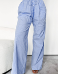 Pantalon taille haute élastique à jambes larges et à lacets boutonnés à rayures bleu ciel