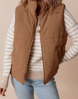 Gilet matelassé zippé à col montant en velours côtelé café
