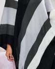 Hdf2099 - Poncho à franges à blocs de couleurs