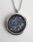 Locket Pendant with Crystal Sand - Toi ‘n’ Moi Ltd