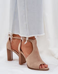 Heel sandals model 210154 Step in style