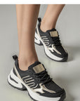 Sport Shoes model 210210 Inello