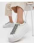 Sport Shoes model 210229 Inello