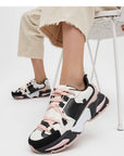 Sport Shoes model 210233 Inello