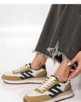 Sport Shoes model 210248 Inello