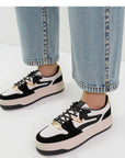Sport Shoes model 210254 Inello