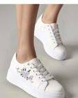 Sport Shoes model 210265 Inello