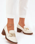 Heeled low shoes model 211123 Step in style
