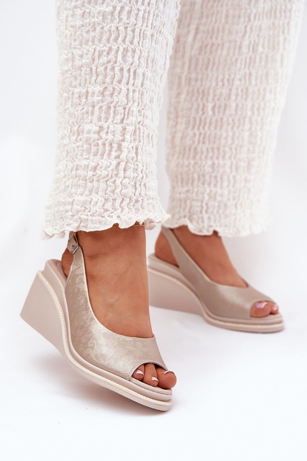 Buskin model 211367 Step in style