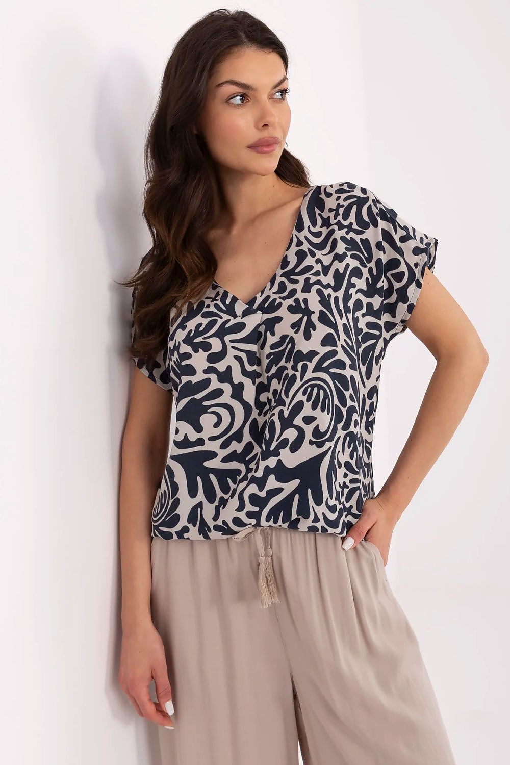 Blouse model 211498 Sublevel