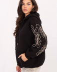 Sweatshirt model 218247 Relevance