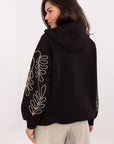 Sweatshirt model 218247 Relevance