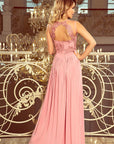 Long dress model 128949 Numoco