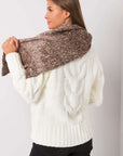 Shawl model 161160 AT