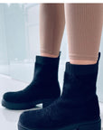 Boots model 170277 Inello - Toi ‘n’ Moi Ltd