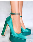 Platform pumps model 176071 Inello
