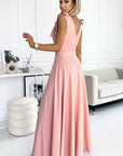 Long dress model 177063 Numoco