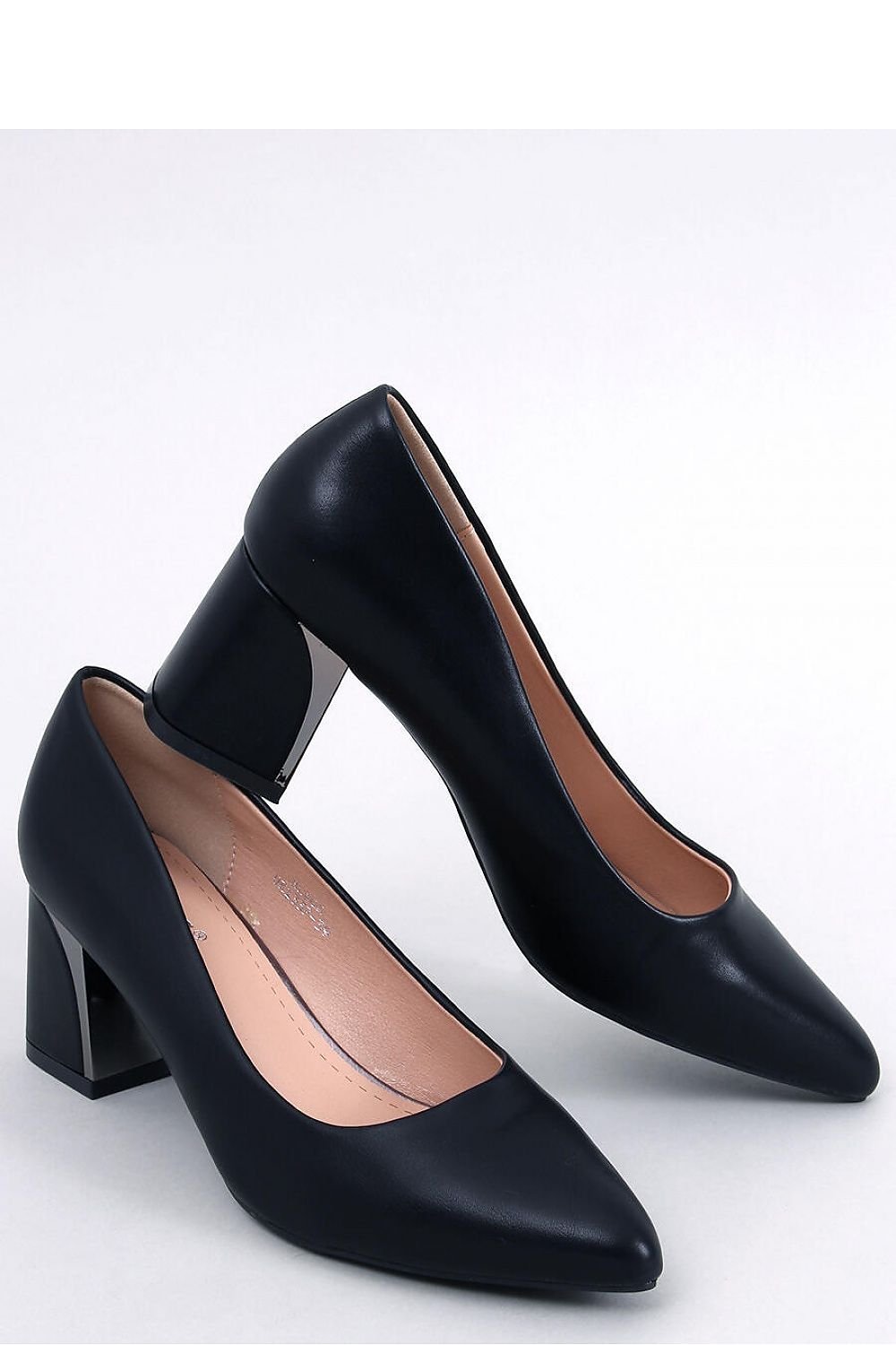 Block heel pumps model 178775 Inello - Toi ‘n’ Moi Ltd