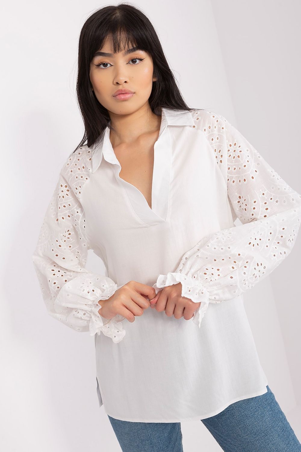 Blouse model 182076 Lakerta - Toi ‘n’ Moi Ltd