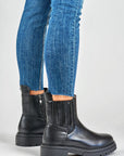 Bootie model 185174 PRIMO - Toi ‘n’ Moi Ltd