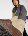 Shawl model 185901 AT