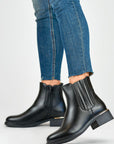 Boots model 186482 PRIMO - Toi ‘n’ Moi Ltd