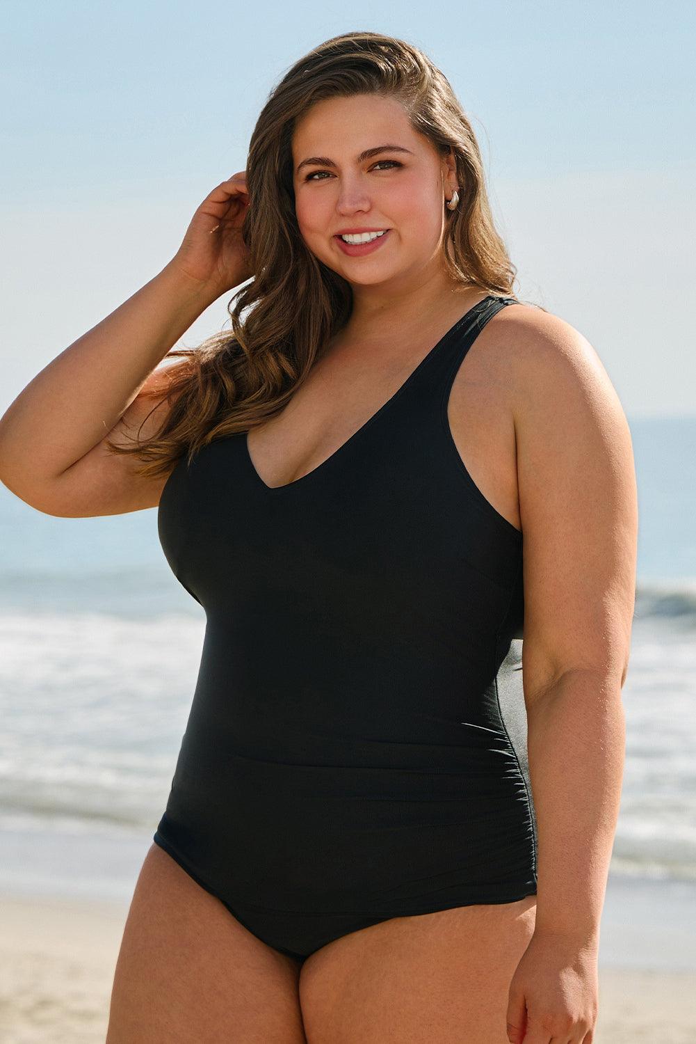 Black Solid Color U Neck Padded Plus Size One Piece Swimsuit - Toi ‘n’ Moi Ltd