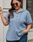 Ashleigh Blue Plus Size Waffle Knit Short Sleeve Drawstring Hoodie - Toi ‘n’ Moi Ltd