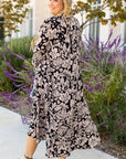 Black Plus Size Floral Printed Puff Sleeve Collared Maxi Dress - Toi ‘n’ Moi Ltd
