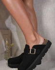Chunky Closed Toe Buckle Sandals - Toi ‘n’ Moi Ltd