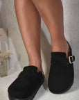 Chunky Closed Toe Buckle Sandals - Toi ‘n’ Moi Ltd