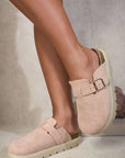 Chunky Closed Toe Buckle Sandals - Toi ‘n’ Moi Ltd