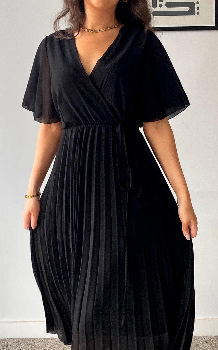 Pleated Wrap Front Maxi Dress - Toi ‘n’ Moi Ltd