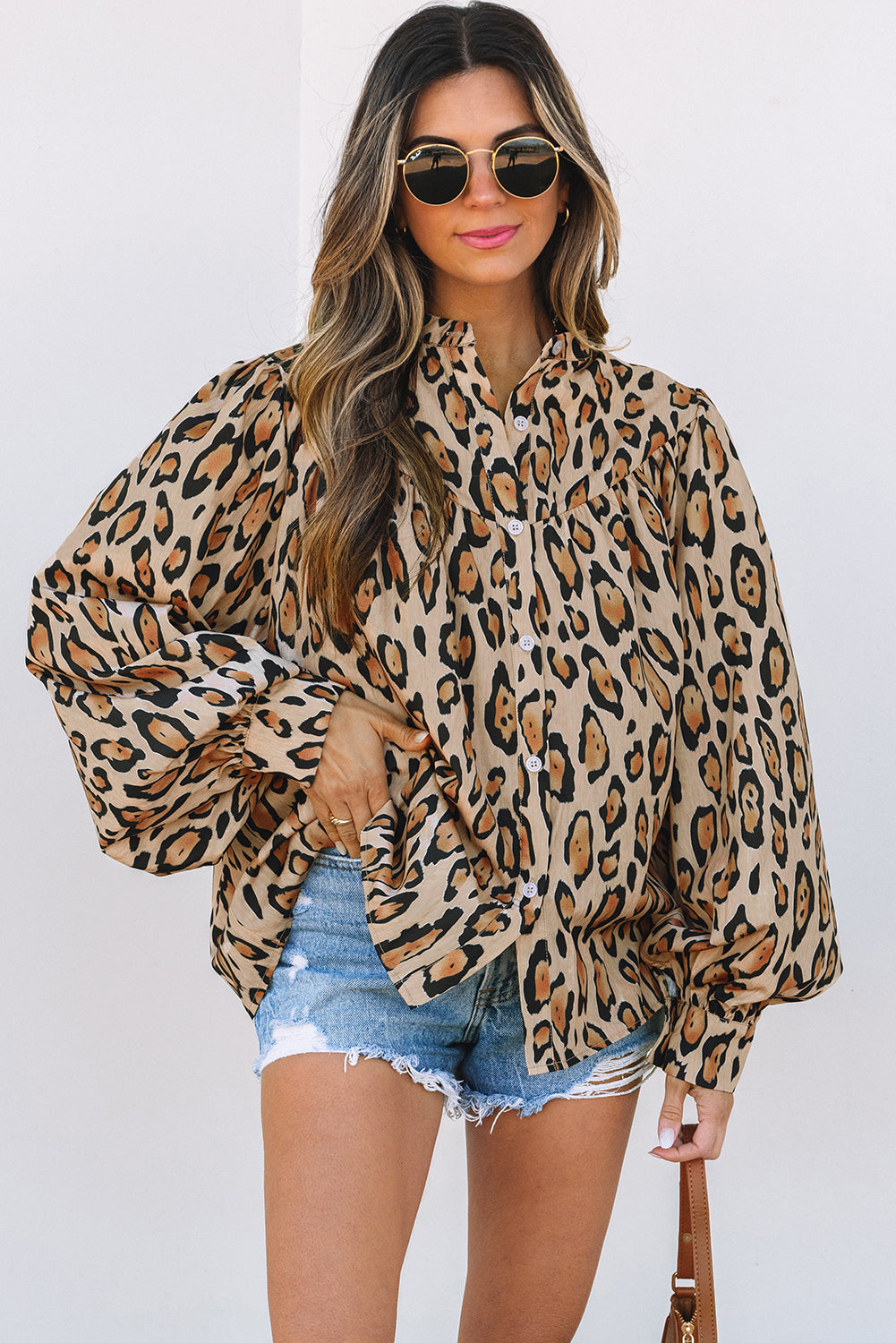Chemise décontractée surdimensionnée à manches ballon et imprimé léopard beige clair