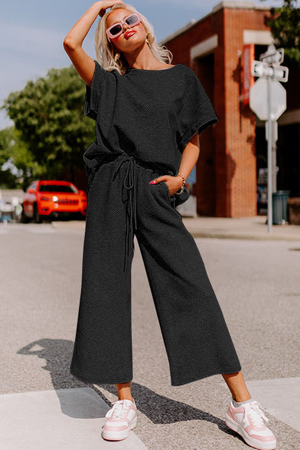 Black Textured Loose Fit T Shirt and Drawstring Pants Set - Toi ‘n’ Moi Ltd