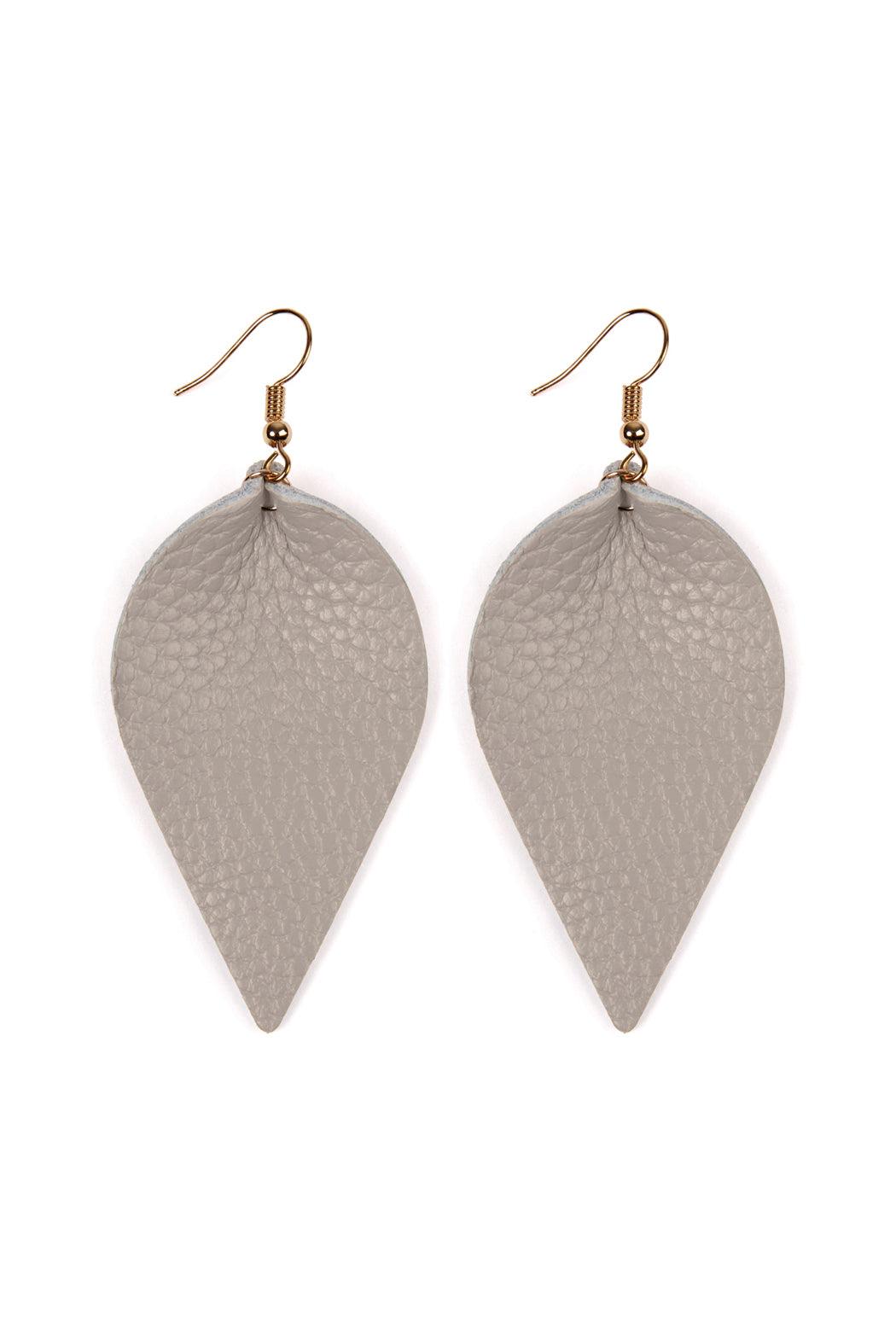 Boucles d&#39;oreilles en cuir pincé en forme de larme