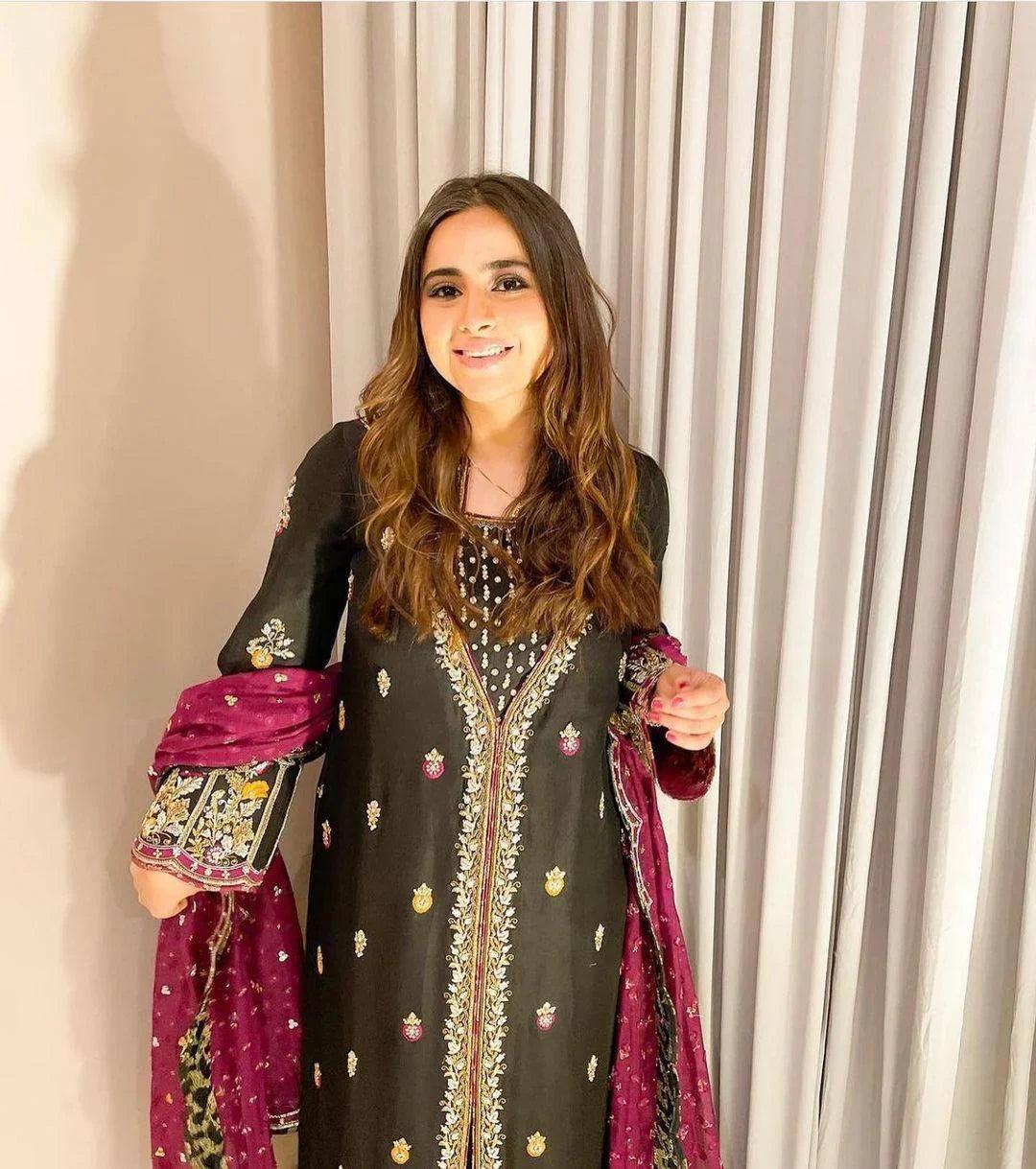 Stylish Pakistani-Indian Readymade Salwar Kameez – Georgette Punjabi Suit for Women | Elegant Traditional Wear - Toi ‘n’ Moi Ltd