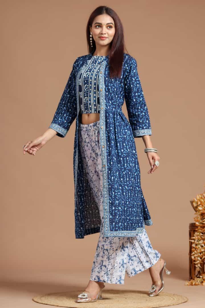 Elegant Crop Top with Pant & Jacket Set – Designer Indo-Western Indian Dress for Wedding, Mehendi, Sangeet & Reception Party Wear - Toi ‘n’ Moi Ltd