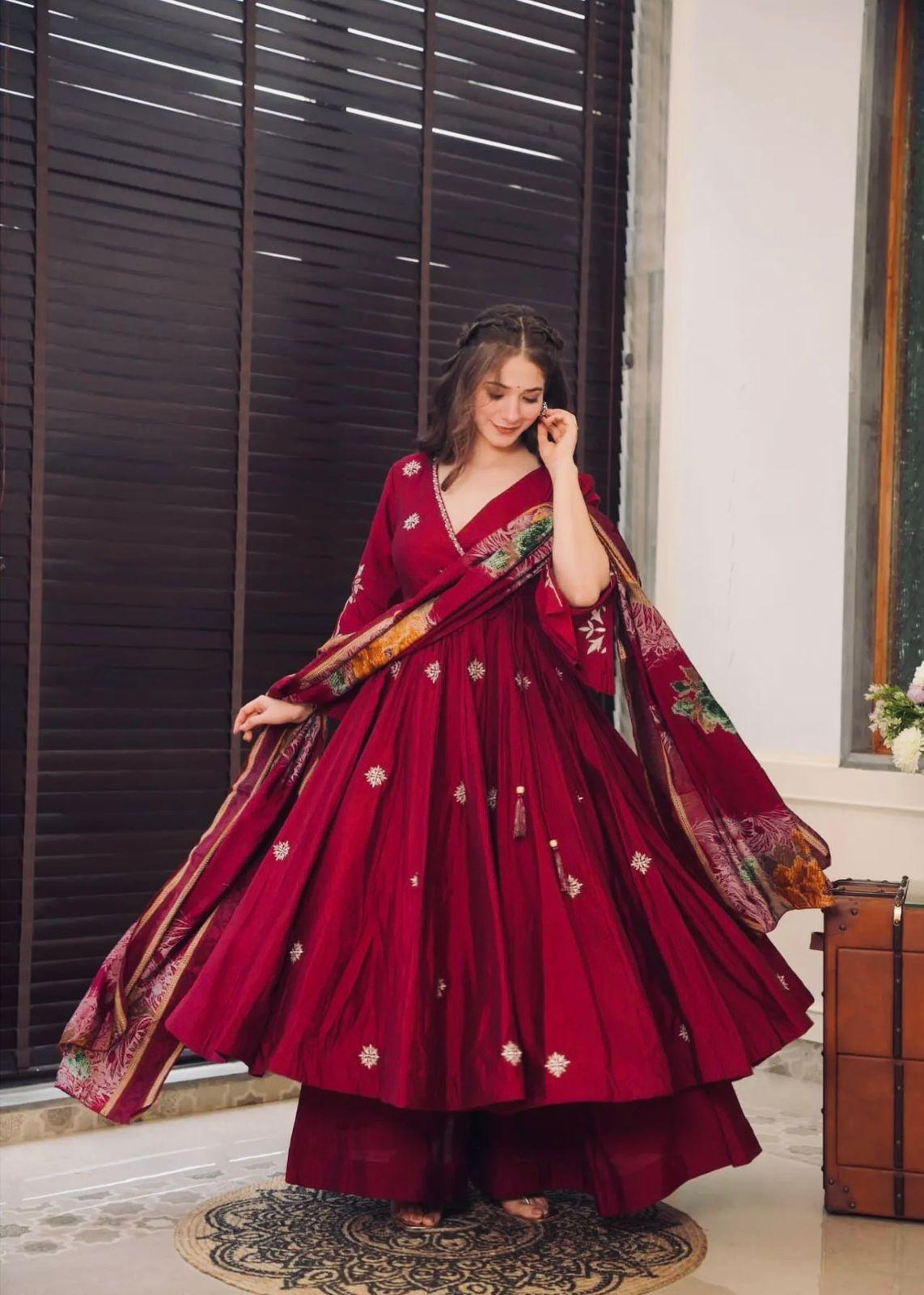 Elegant Anarkali Kurta Set – Pure Chinnon with Sequin Work | V-Neck Ethnic Indian Summer Dress for Festive & Casual Occasions | Sustainable Fashion - Toi ‘n’ Moi Ltd