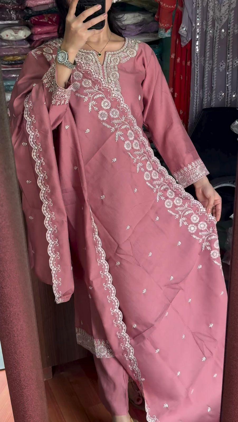 Elegant Salwar Kameez – Pakistani Wedding Dress with Heavy Handmade Embroidery | Eid Special Dress for a Glamorous Look - Toi ‘n’ Moi Ltd
