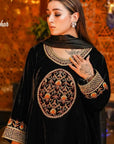 Pakistani velvet dress | Indian wedding dress | Pakistani velvet salwar kameez | Pakistani velvet suits-1