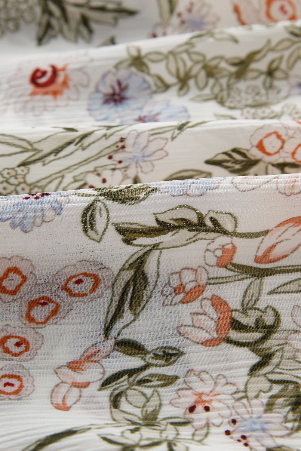 Robe courte à volants et col montant froncé à imprimé floral vert