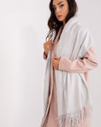  Shawl model 187611 AT 